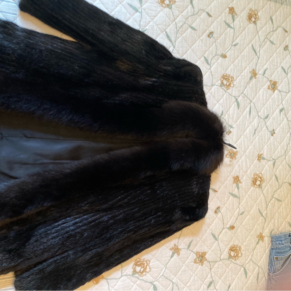Black Ranch Mink Jacket - Picture 3 of 8